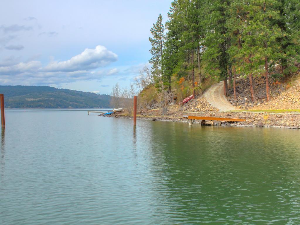 Beautiful Lake Coeur D'Alene Cabin On The Bay Otel Mica Oda fotoğraf